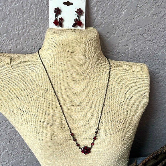 1948 Ruby, red necklace and earrings - Picture 2 of 4
